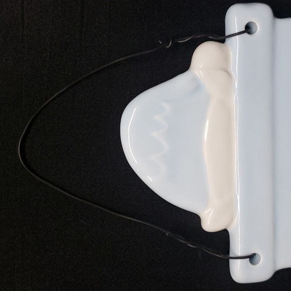 Rae Dunn NWOT Ceramic Powder Blue and White Secret Santa Plaque - Picture 2 of 5